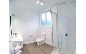 2-bedroom unit shower