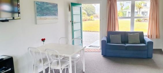 2 Bedroom Unit - Takahe